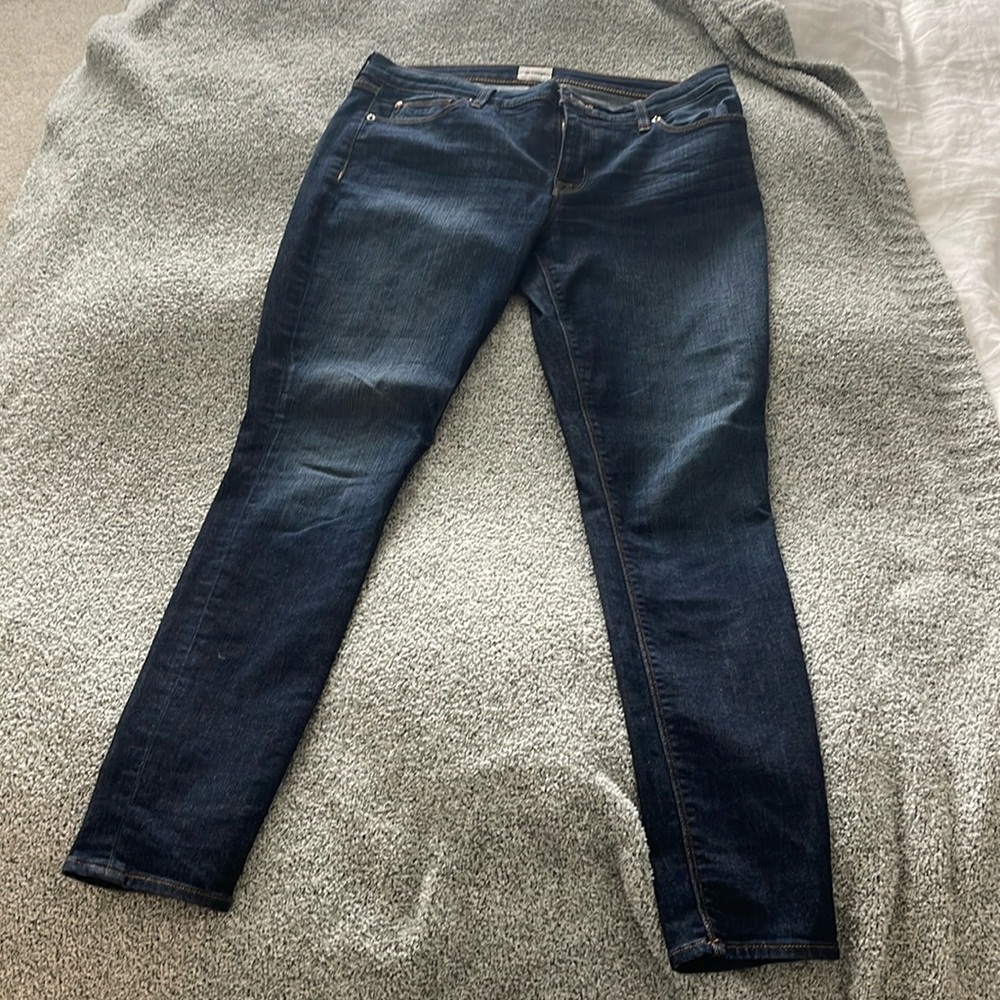 Hudson jeans dark wash size 31 worn once